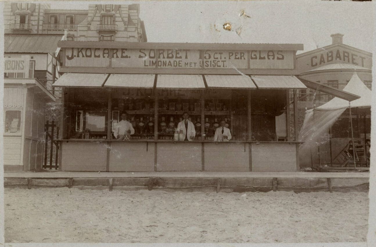 Terug In De Tijd Oude Strandtenten Op Scheveningen Foto AD nl