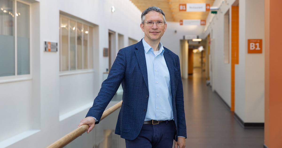 Directeur Willem van den Adel van Beatrixziekenhuis vertrekt naar ZorgSaam