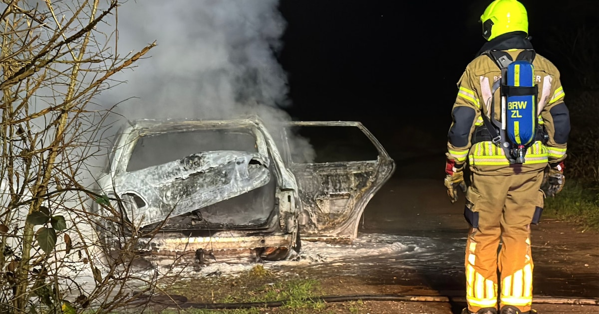 Auto uitgebrand op Keunestraat in Cadier en Keer