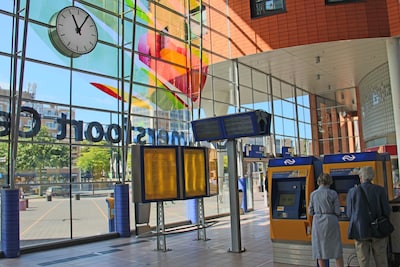 Roker betrapt en begaat daarna meer overtredingen: boete loopt op tot prijs van 33 pakjes peuken