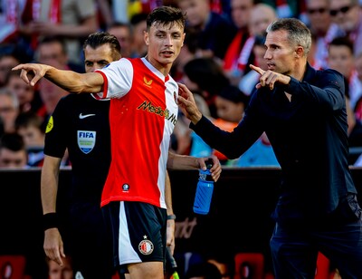 Anel Ahmedhodzic over Feyenoord-transfer: ‘Ik wilde eigenlijk naar de dierentuin, maar nu ben ik hier’