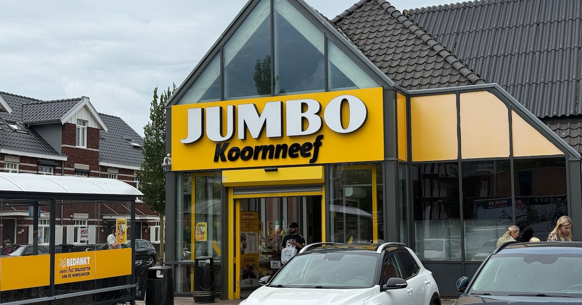 Supermarkt in Poeldijk dicht voor verbouwing, taxi voor mindervaliden naar andere winkel
