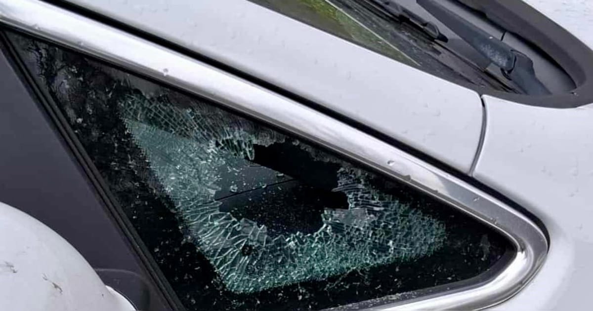 Vernielingen in Krabbendijke, negen auto’s kapot: ‘Iedereen is geshockeerd’