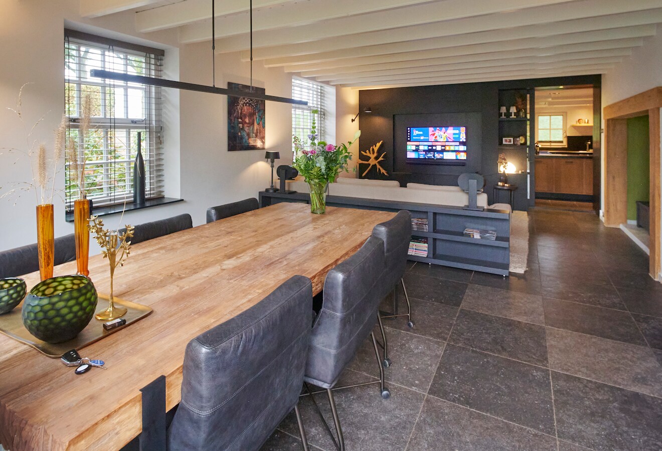 Mirjam (58) kocht woning met vorige partner, maar toen was daar opeens ...