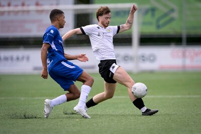 Is topamateurvoetbal nog hobby of een tweede baan? ‘In het slechtste geval kun je niet op vakantie’
