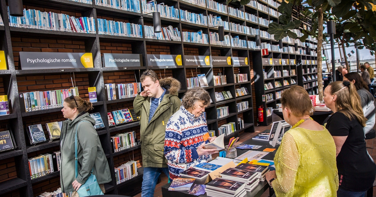 Bibliotheek de Boekenberg serveert ontbijt met Britse komedie