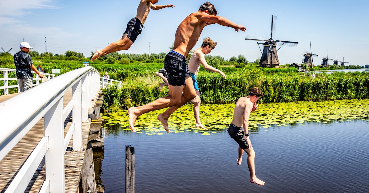 LIVE hitte | Officieel warmste 24 juni ooit gemeten, strooiwagens moeten smeltend asfalt voorkomen