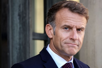 Franse president Macron bezoekt door Trump geclaimd eiland voor kust van  Canada