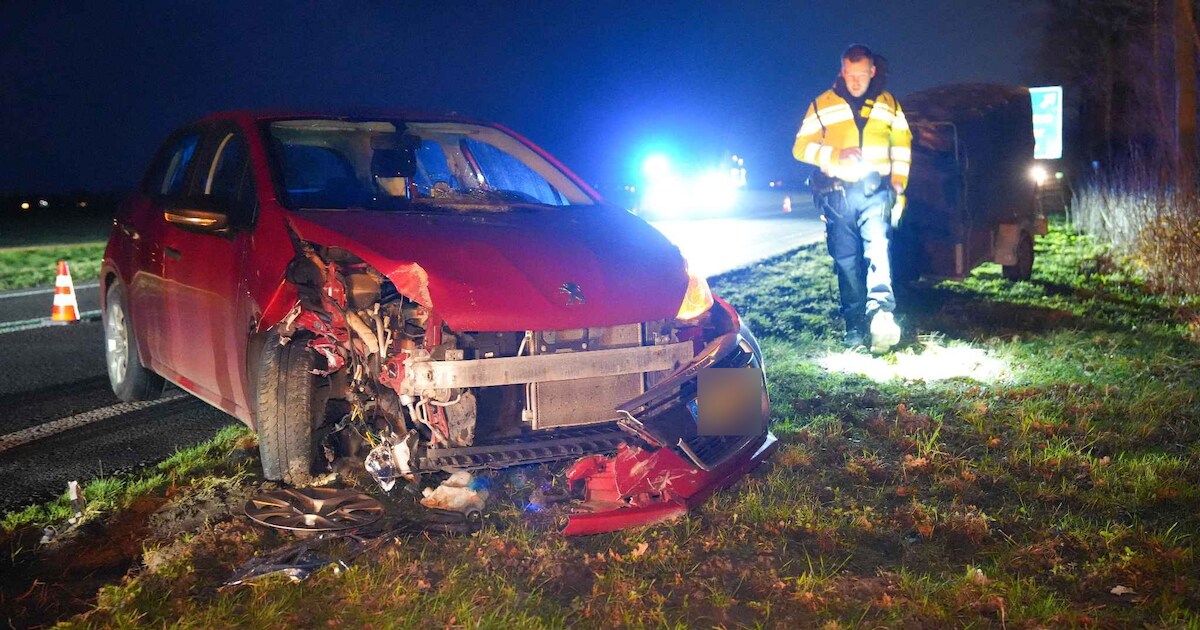 Krachtige wind veroorzaakt ongeluk met gewonde op N46 bij Startenhuizen