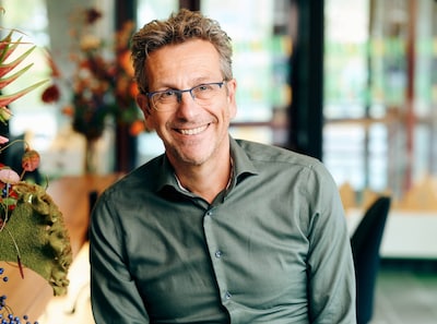 Directeur Edese woningcorporatie ongeneeslijk ziek, legt werkzaamheden per direct neer
