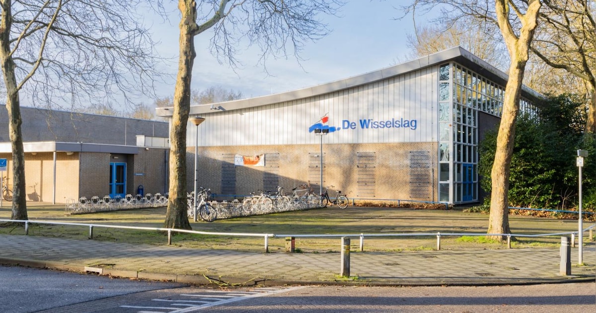 Wedstrijdbad zwembad De Wisselslag in Venlo dicht tot 3 februari