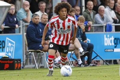 Talent Gennaro Wijks (15) neemt lessen van overleden vader Marvin mee bij Sparta: ‘We gingen vaak trainen’