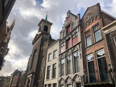Dordtse Fundaparel: dit waanzinnige appartement in de Bonifatiuskerk staat te koop