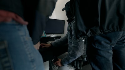 Kopstukken achter Slaappillen.net gepakt na drie doden: ‘Moeten veel meer slachtoffers zijn’