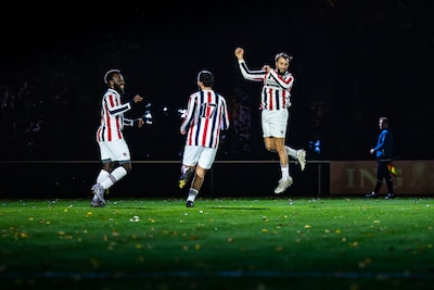 Wéér een monsterzege voor Willem II AV, dat al 40 keer heeft gescoord: ‘Voorin hebben we zoveel kwal