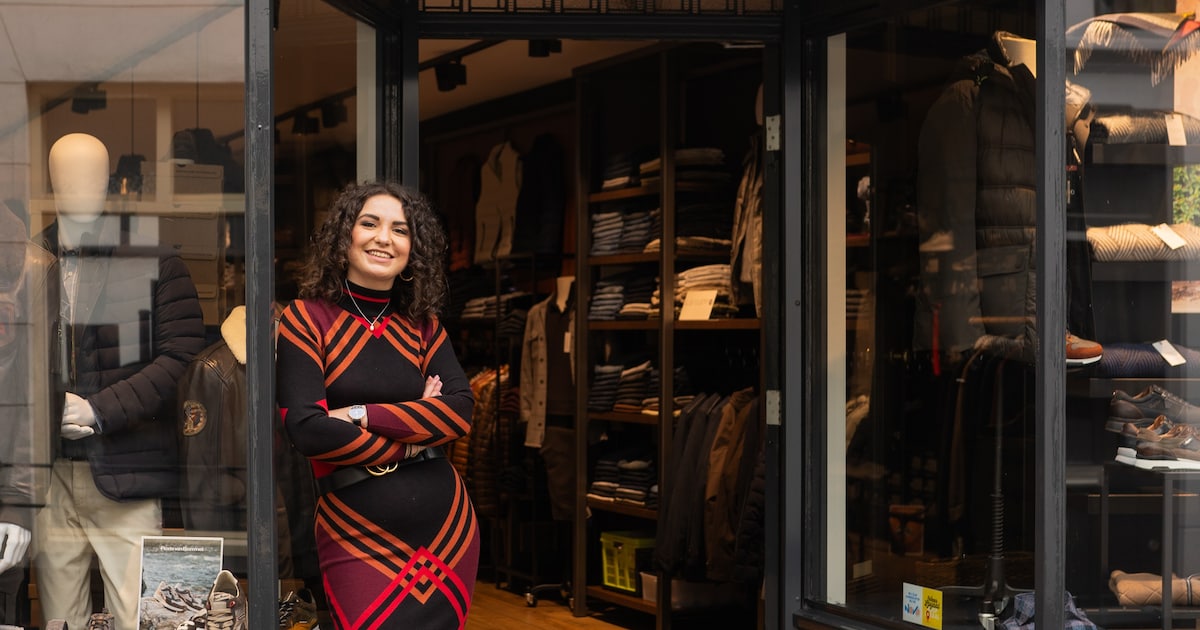 Marie-Louise (28) nam kledingzaak van haar vader over, nu stopt ze toch: ‘Soms komen de muren op me 