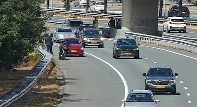 Vier auto’s betrokken bij ongeval op A2 bij Den Bosch, linkerrijstrook korte tijd afgesloten