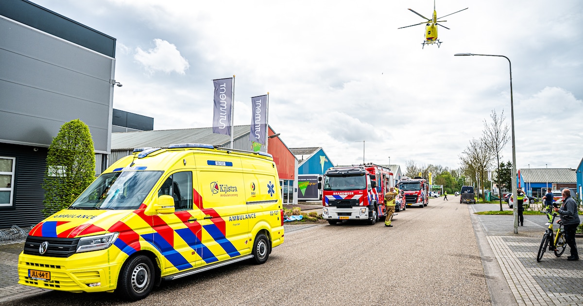 Traumahelikopter ingezet bij ernstig bedrijfsongeval in Gorredijk