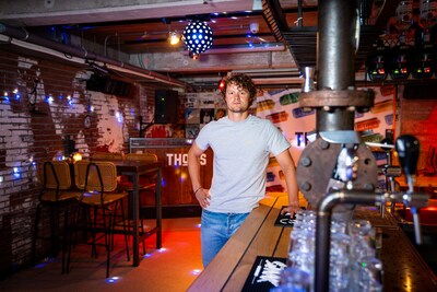 Bar op de vingers getikt, feesten moeten stoppen om te hard geluid: ‘En dat terwijl het al 10 jaar zo gaat’
