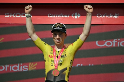 Live Vuelta etappe 17 | Nieuwe kans voor sprinters, Brennan op jacht naar vijfde etappezege