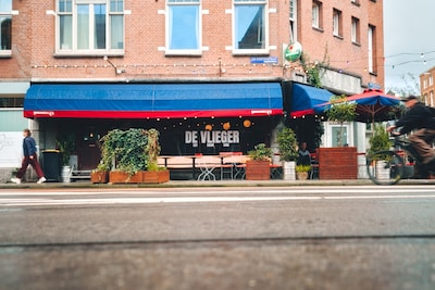 New in Amsterdam: eat Dutch classics at Café de Vlieger (and sing them too!)