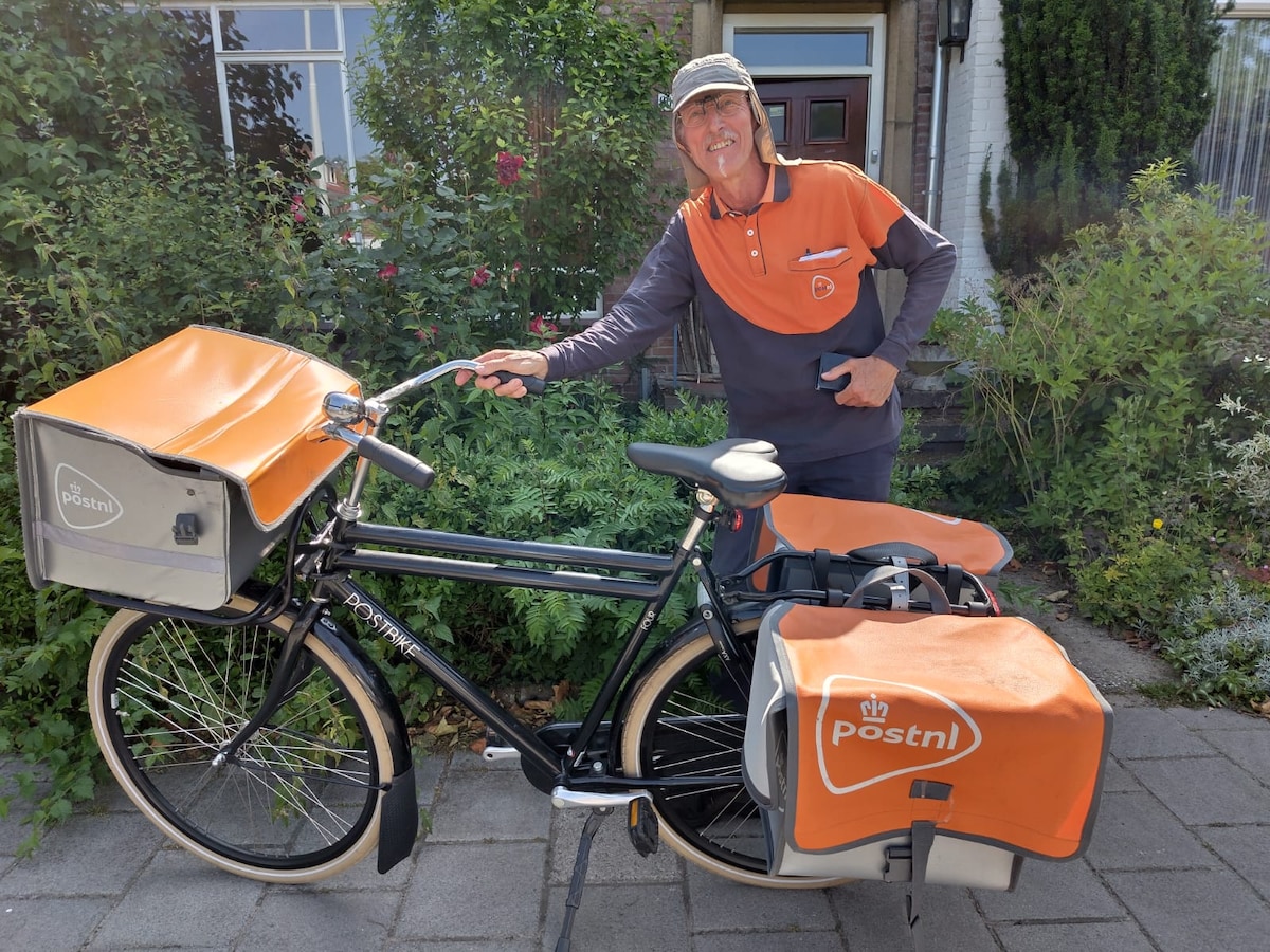 Wanneer Teun (71) terugkomt van zijn ronde is zijn fiets weg, niet ...