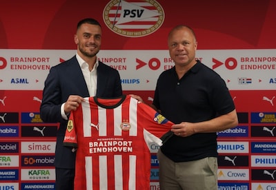 PSV haalt Filip Kostic (33), die werd overgehaald door Ivan Perisic: ‘Samen gaan we tegenstanders het leven zuur maken’