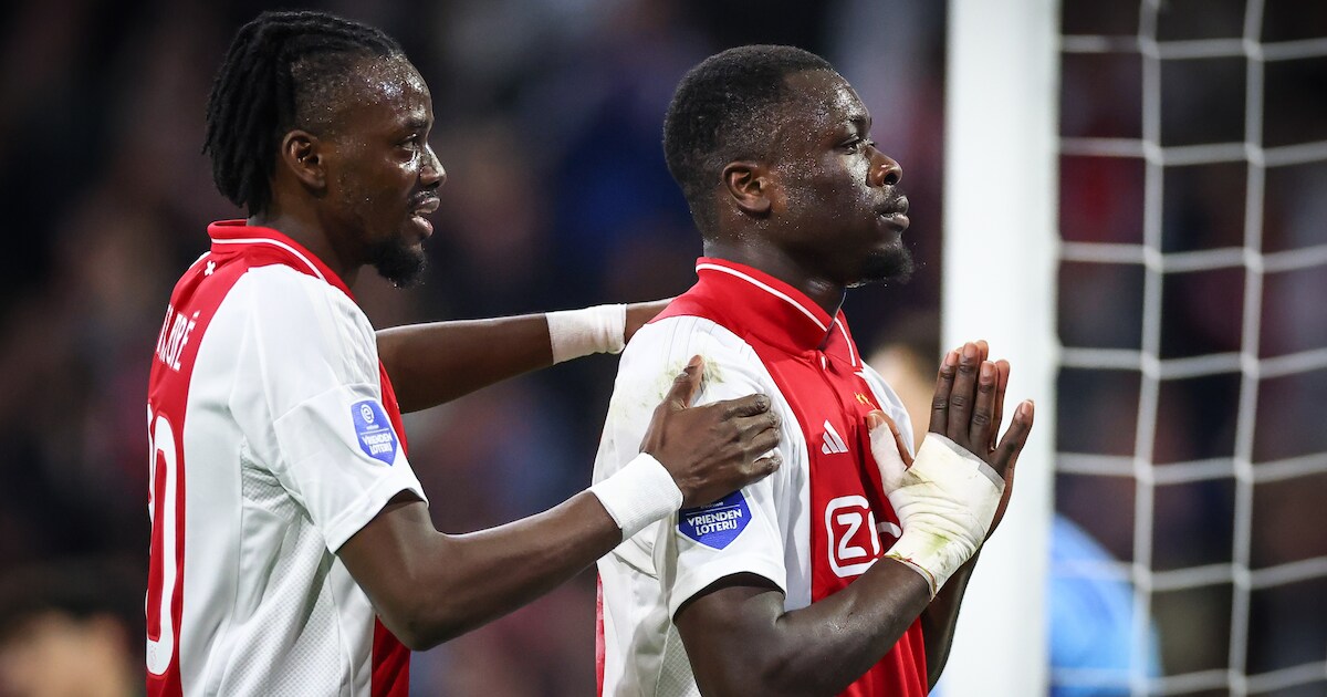 Ajax worstelt zich naar zege op PEC Zwolle in stroperige wedstrijd ...