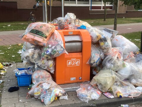 Dumpingen van afval in Waddinxveen.