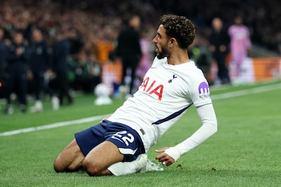 LIVE Premier League | Spurs herpakt zich na fout Van Hecke: goal Marmoush telt ondanks elleboog aan Van Ewijk