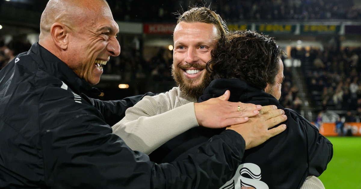 Week na periodetitel valt Heracles Almelo-trainer Vincent Heilmann (ex-PSV) opnieuw in de prijzen