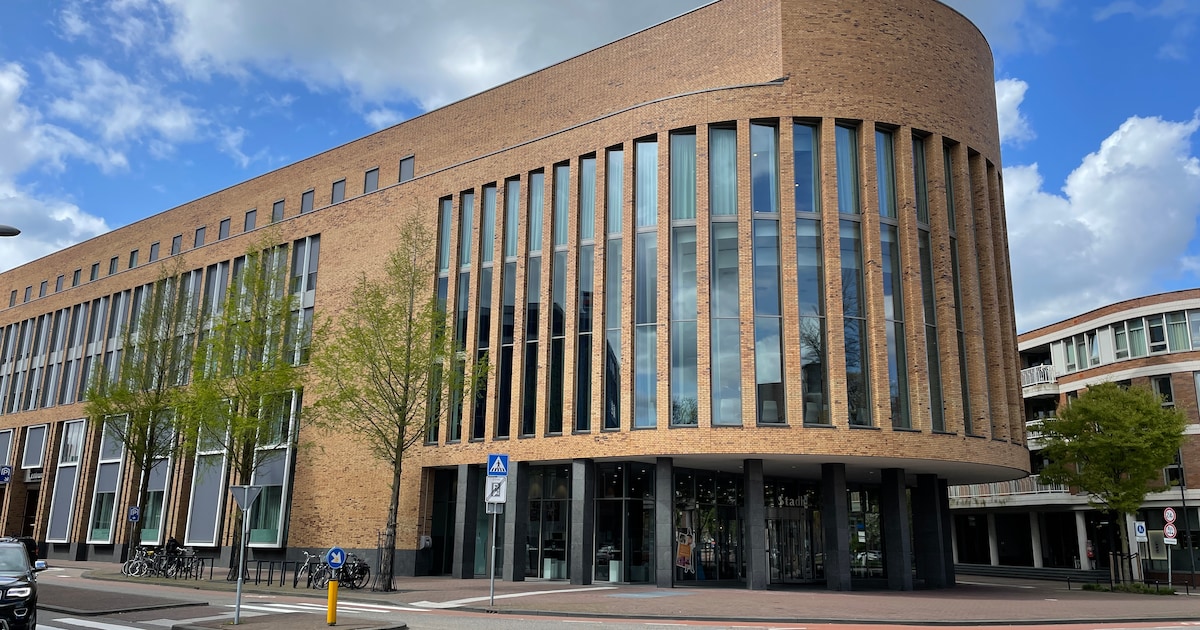 Gemeente Weert sluit stadhuis op Bevrijdingsdag