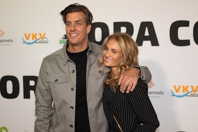 Rob viert eerste huwelijksjubileum met Stephanie en Gerard houdt weegschaal voor de gek