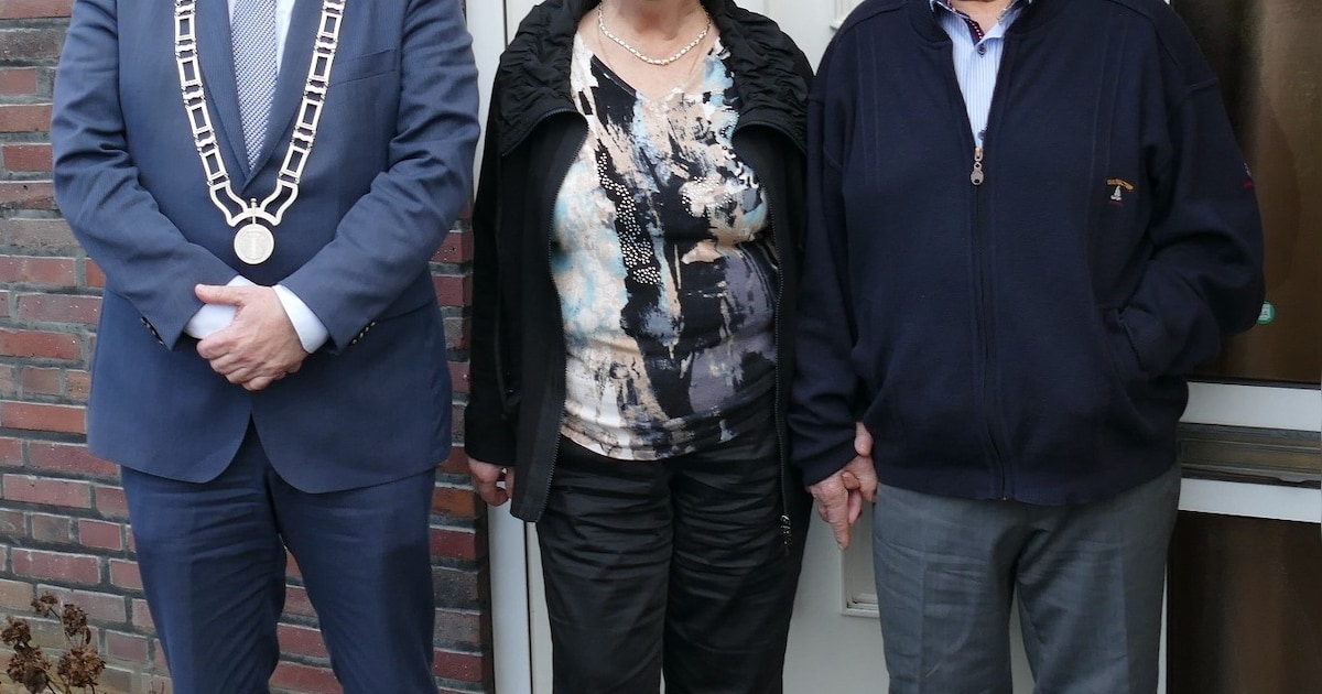 Echtpaar Vilters-van der Vleuten viert diamanten huwelijk in Maasbracht