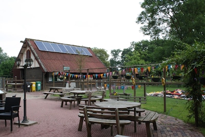 Feest op kinderboerderij Rosorum in Zevenaar