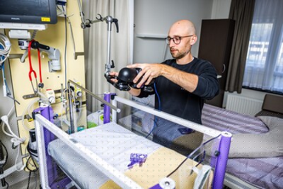 ‘Handige Harry’ Lucas ziet iets op AliExpress en denkt: dit kunnen we in de operatiekamer ook gebruiken