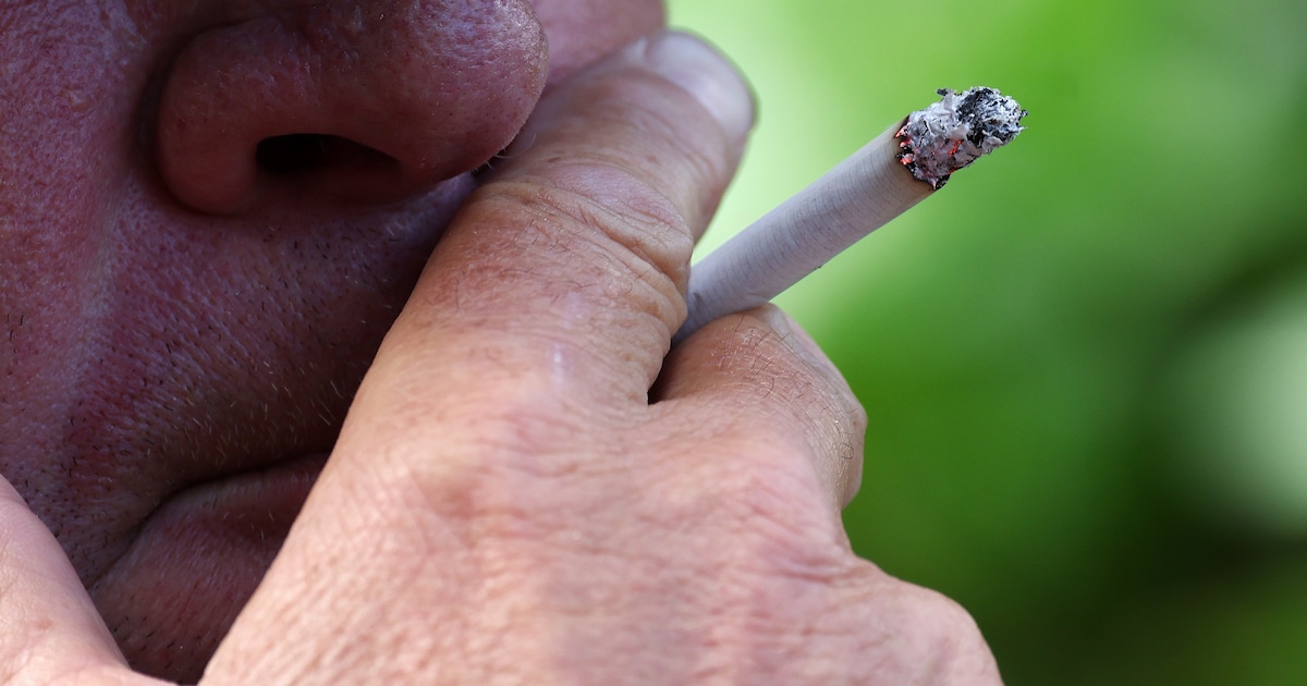 Gorcumers delen hun ervaringen over stoppen met roken in een expositie