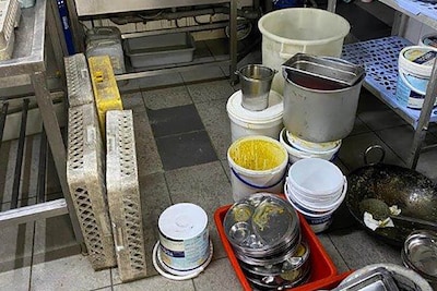 Twee aanhoudingen om uitbuiting en mensensmokkel bij Indiase restaurantketens, ook in Den Haag