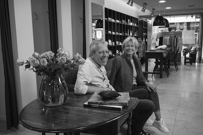 De man achter de schermen van bekende modezaak in Hengelo is overleden