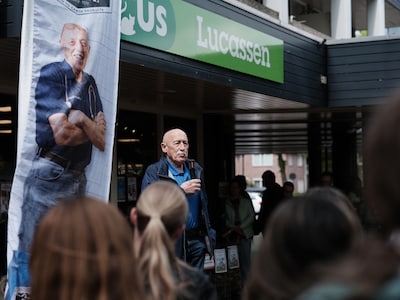 Zevenaar loopt warm voor tv-ster en ‘geweldige dierenarts’ dr. Pol