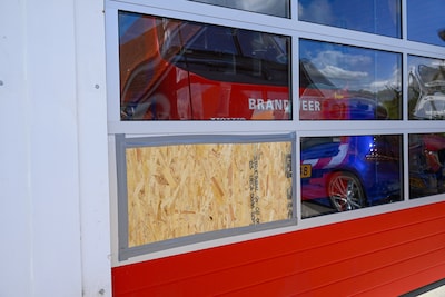 Dieven breken in bij Groningse brandweerkazerne, reddingsgereedschap meegenomen