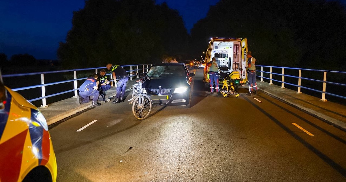 Daniël (20) rijdt te hard en verstuurt een Snapchat, dan volgt een klap: dit is zijn straf