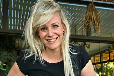 De receptvideo’s van Amersfoorter Chantal gaan regelmatig viral: ‘Ik vond koken heel stom’
