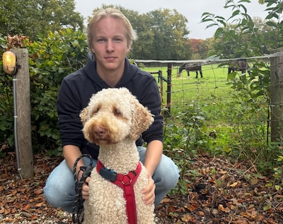 Joris (18) is het liefst altijd bezig: trainen in de sportschool, op stap met hond Bowie en later in