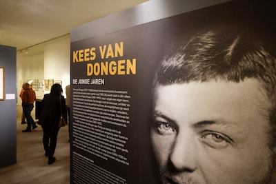 Gastlezing in Steendrukmuseum over Parijs rond 1900