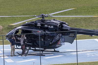 WK in gevaar? Neymar meldt zich bij selectie Brazilië met helikopter, maar mist training vanwege blessure