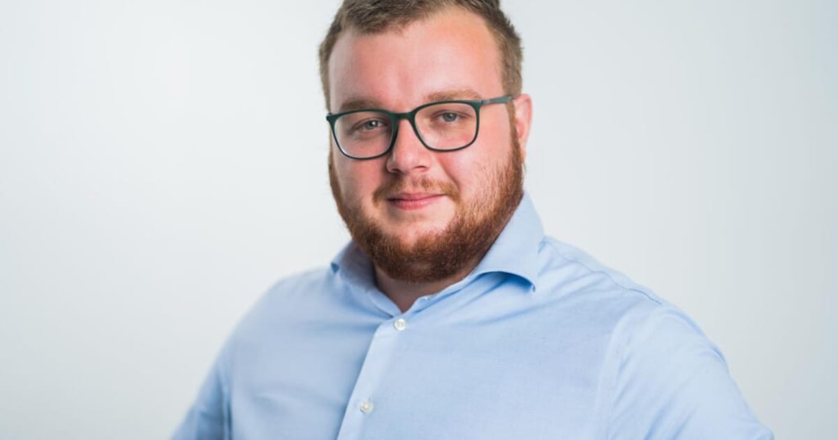 Gaat de witte man straks in gemeenteraad de dienst uitmaken? ‘Alphense politiek geen afspiegeling va