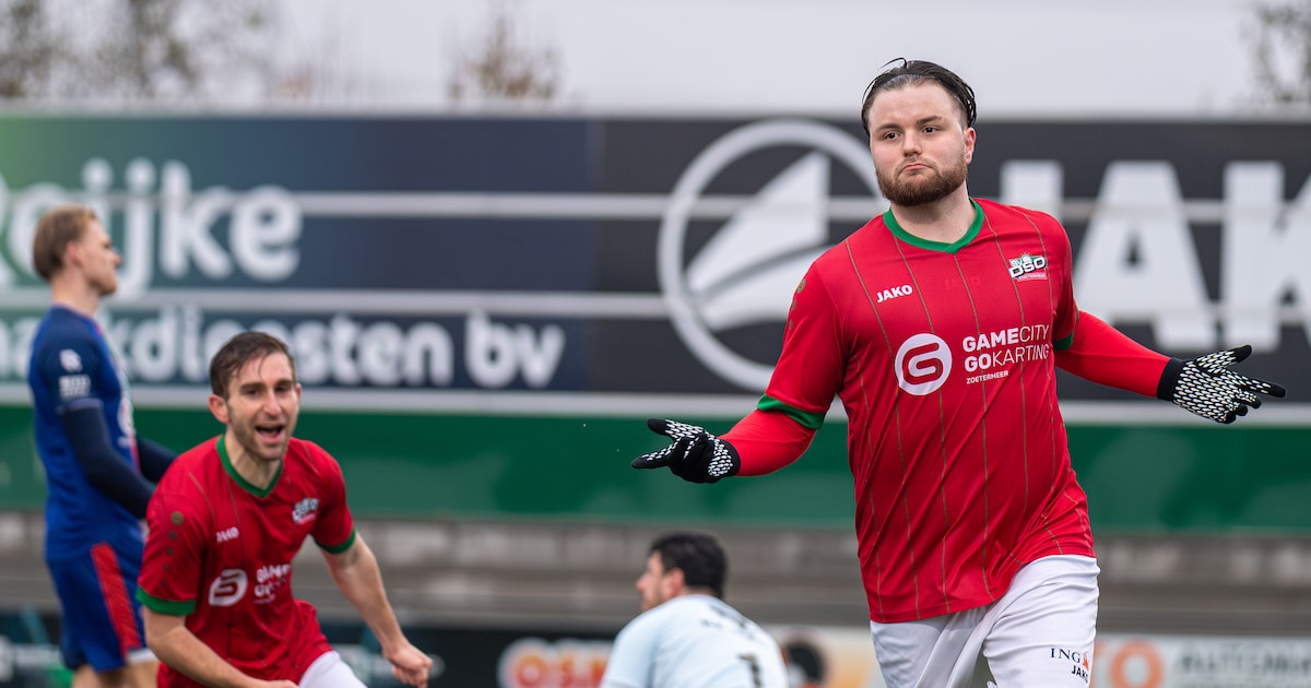 Oud-prof Hugo Botermans schiet DSO met twee goals naar overwinning: ‘Ik ben spits en leef voor goals
