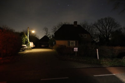 Drie verdachten aangehouden na drugsvondst in Nistelrode, woning door burgemeester gesloten