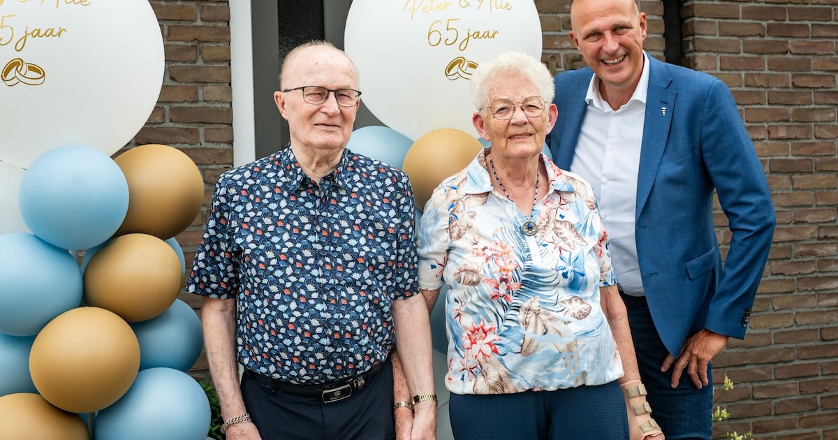 Echtpaar Van Emmen uit Dalfsen 65 jaar getrouwd